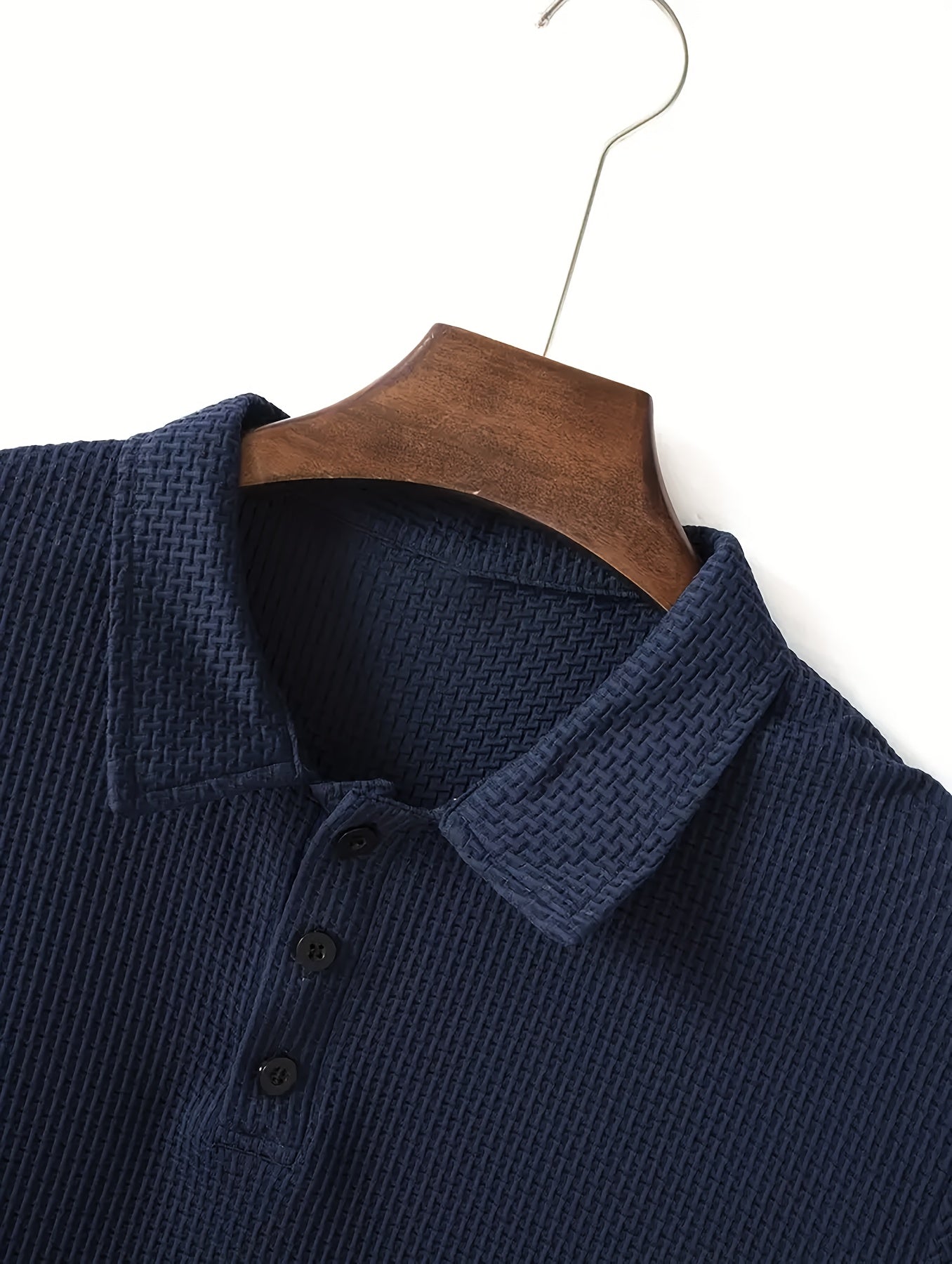 Men’s Waffle Knit Polo – Modern Casual Elegance Breathable Woven Fabric